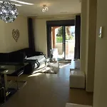 Jardinas De Les Marinas Διαμέρισμα *